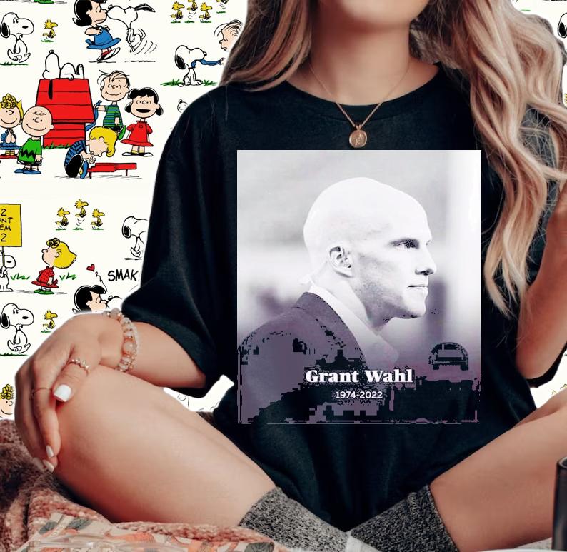 Espn Grant Wahl 1974-2022 U.S. Soccer Journalist Grant Wahl Dies At 49 In Qatar Shirt t-shirt woman shirt