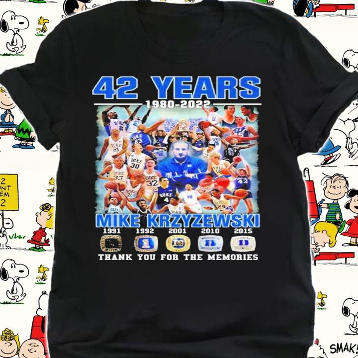 42 Years 1980-2022 Mike Krzyzewski Signatures Thank You For The Memories Shirt t-shirt