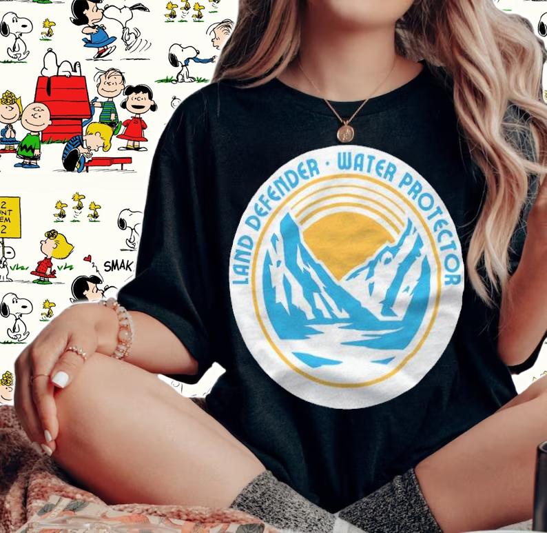 Land defender water protector logo T-shirt t-shirt