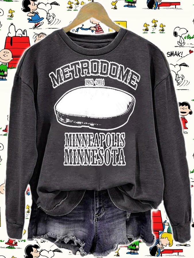 Metrodome Minneapolis Minnesota T-Shirt t-shirt sweatshirt