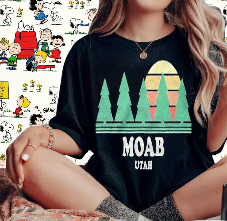 Moab Ut Vintage Throwback Tee Retro 70S Design Shirt t-shirt woman shirt