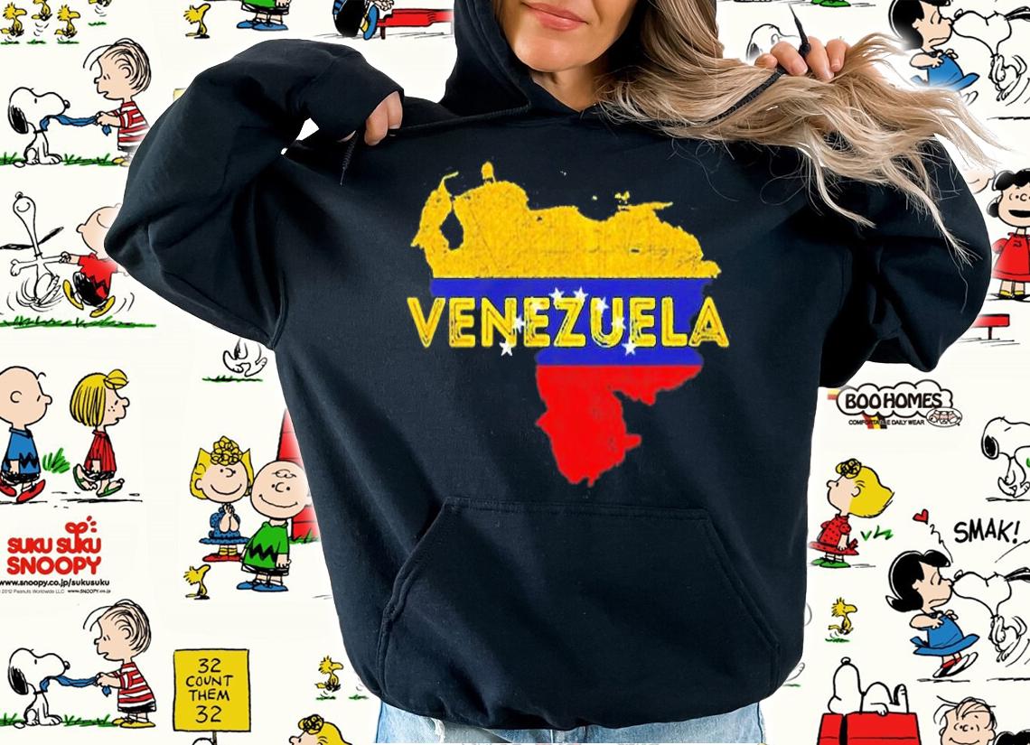 Womens Venezuelan Map And Flag Souvenir Distressed Venezuela T-Shirt hoodie