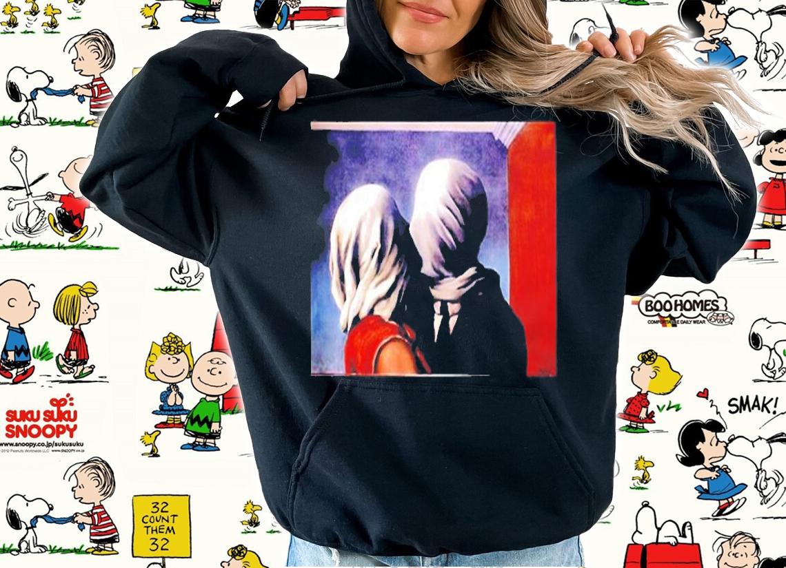 The Lovers Famous Painting By Magritte T-Shirt hoodie