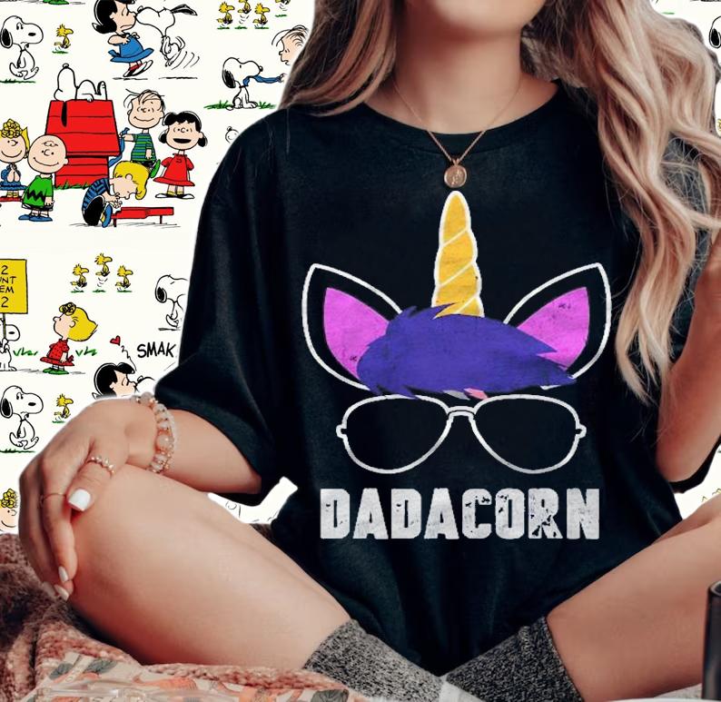 Mens Dadacorn Unicorn Dad Fathers Day Unicorn Daddy Shirt woman shirt