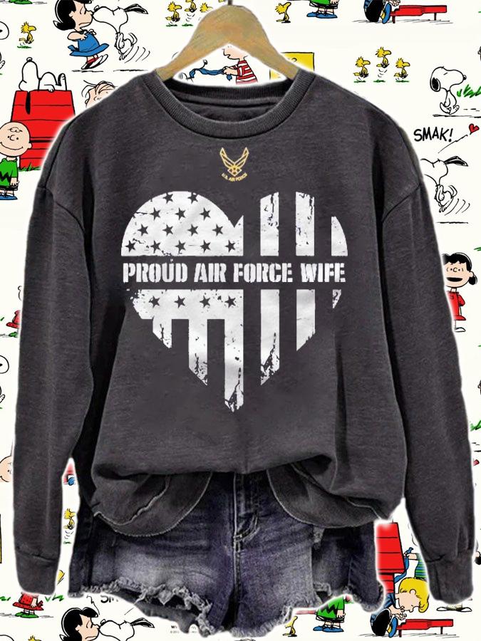 Proud Air Force Wife Pride Military Family Heart Gift Pullover Shirt