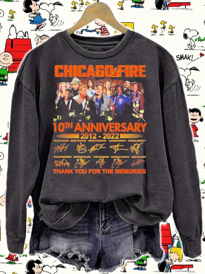 Nice chicago Fire 10th Anniversary 2012-2022 Signatures Thank You For The Memories Shirt sweatshirt